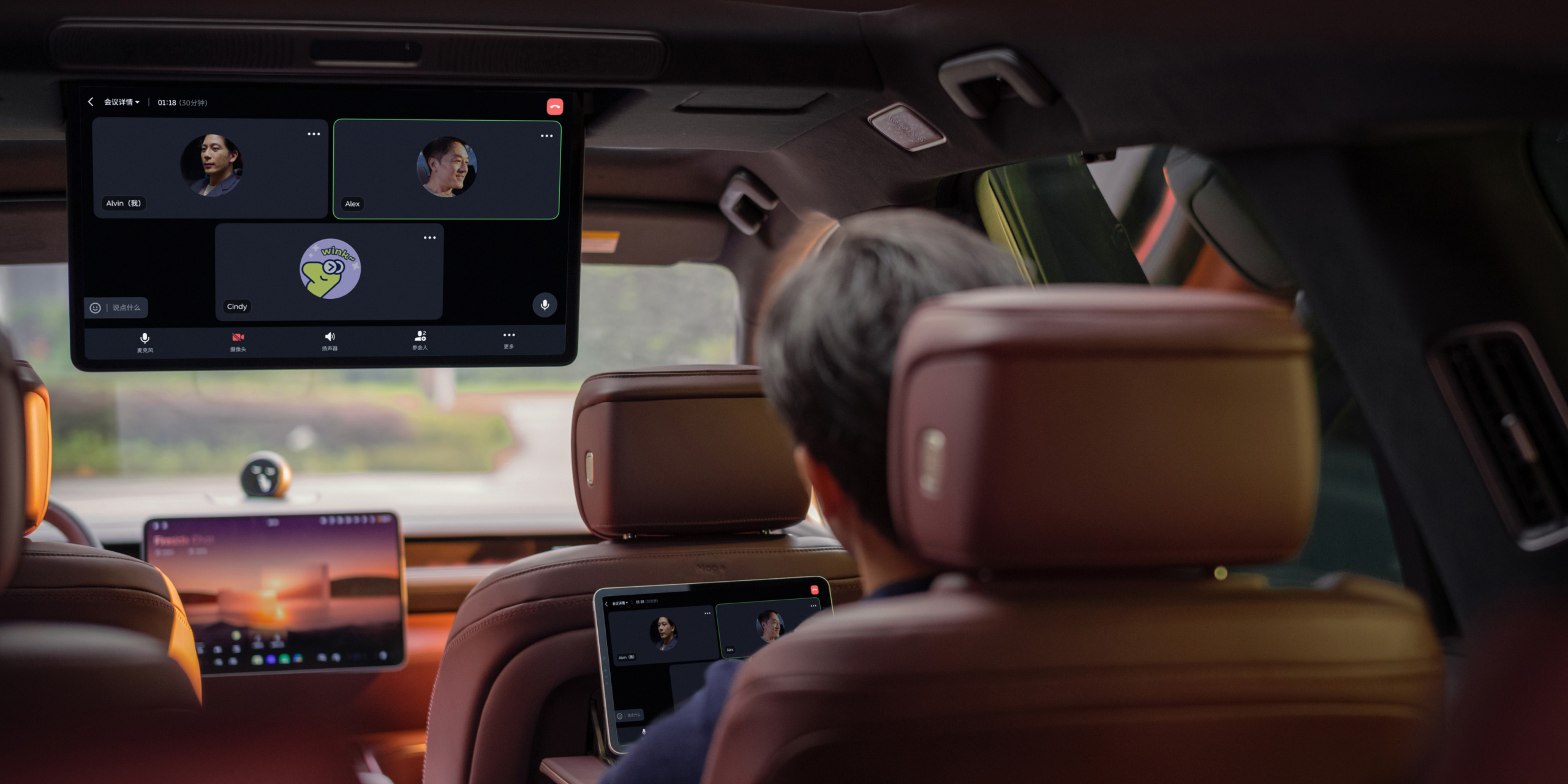 On-the-Go Office